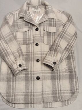 Sebby Plaid Shacket Jacket Medium Beige Gray Lined Cozy Fall